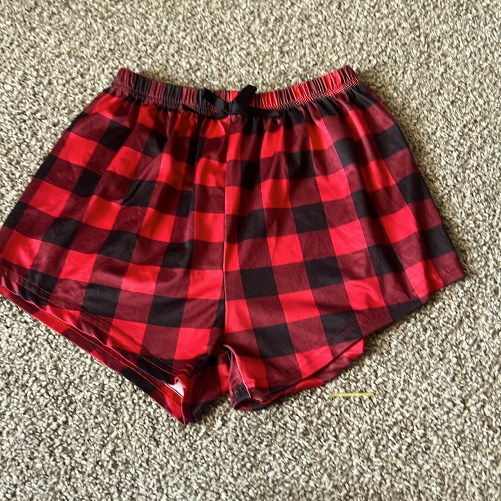 Small shorts stretchy